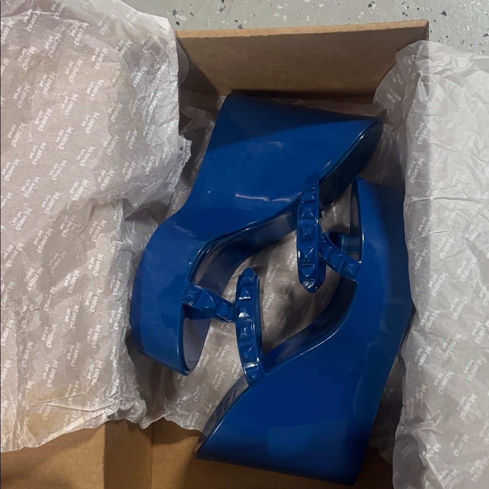 Carmen Sol Tonino Wedge Sandals New never worn!!! Box included - Picture 3 of 8